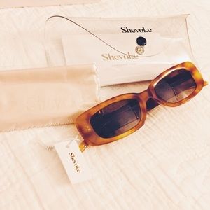 Shevoke Norm Tortoise Sunglasses